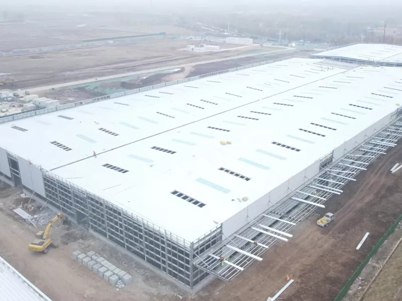 Gedong gudang logam prefab